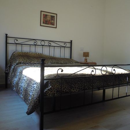 Agriturismo Piccolo Albero Loreto Aprutino Værelse billede